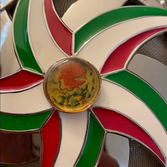 Men’s Belt Buckle Star Spinner Red White green - Picture 2 of 3